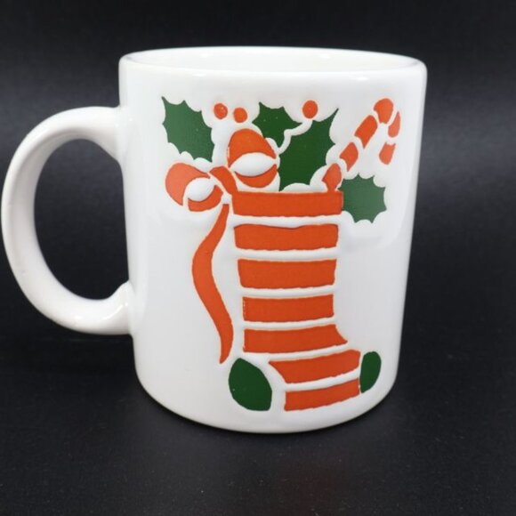 Vintage Waechtersbach Christmas Coffee Mug Tea Cup Stocking Germany Red - Picture 1 of 6